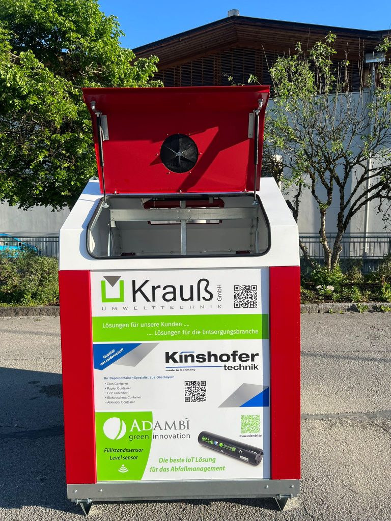 Wir sind auf der IFAT, der Weltmesse der Entsorgungsbranche, Kreislaufwirtschaft und Umwelttechnologie in München. Gerne besuchen Sie uns bei unserem Partner ADAMBI in Halle A5, Stand 509 oder besichtigen unseren Depotcontainer „Zoeller“ auf dem Freigelände bei der „truck in action show“ des VAK Platz FM.713/1. Wir freuen uns auf Ihren Besuch.